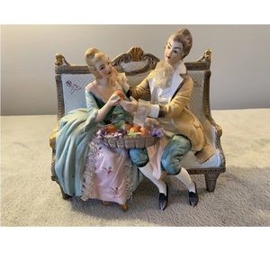 Vintage Victorian Couple Ceramic Figurine.
